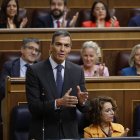 El president espanyol, Pedro Sánchez, durant la rèplica a Feijóo