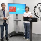 L'alcalde, Kenneth Martínez, juntament amb la regidora de Transformació Nuria Rovira.