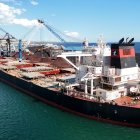 Imatge d'un vaixell al Port de Tarragona.