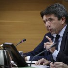 El president de la Generalitat Valenciana en funcions, Carlos Mazón, aquest dimarts a la comissió de les Corts Valencianes