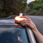 La valiza sustituirá a los triángulos en caso de inmovilización del vehículo en la calzada.