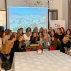 L’acte va finalitzar amb l’encesa de les espelmes del pastís commemoratiu i el sorteig d’una quota anual