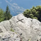 Este ambicioso proyecto ha redescubierto elementos patrimoniales olvidados, como cruces talladas en roca durante el siglo XIX.