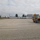 Treball de manteniment de l'aparcament dissuasiu del Pi del Burgar.