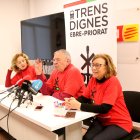Cinta Galiana, Josep Casadó i Pepi Borràs, representants de Trens Dignes en roda de premsa