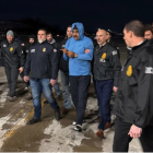 El president de Veneçuela escortat per agents de la DEA