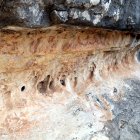 Pla general del panell de pintures rupestres del Mas de Barberans