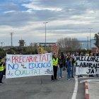 Tall que han fet els professors a la C-31b prop de la Laboral.