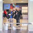 Un avió procedent de Dublín va protagonitzar el primer moviment comercial de la temporada.