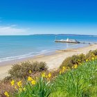 Fotografia de la platja i el moll de Bournemouth.