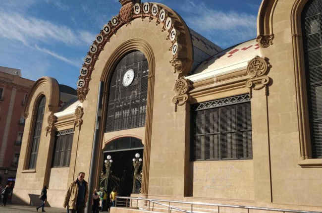 La fachada del Mercado Central de Tarragona.