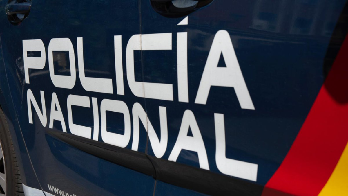 policia nacional, cotxe