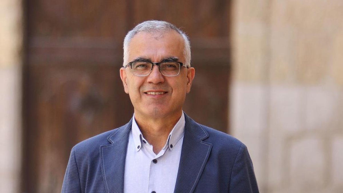 Andreu Martín critica el gobierno municipal de Reus por|para la gestión del nuevo 'Hub'