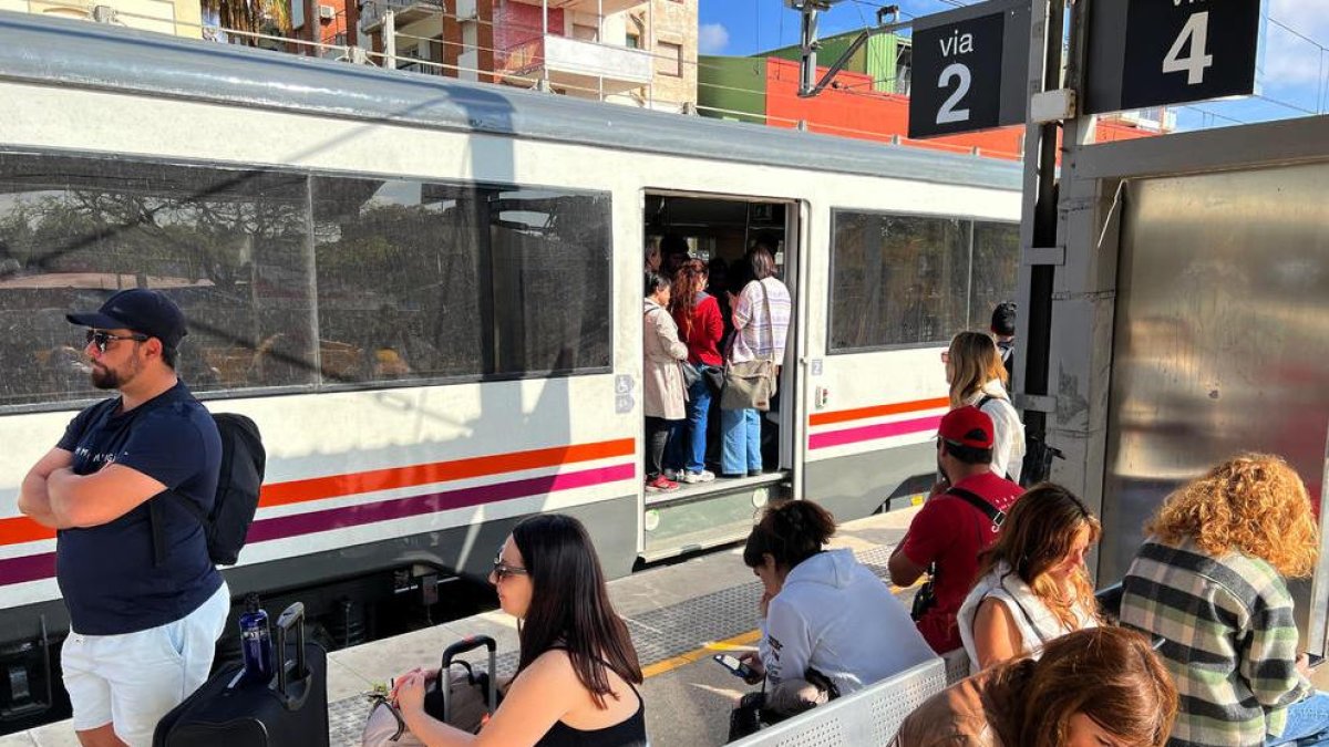Imagen de archivo de un tren.