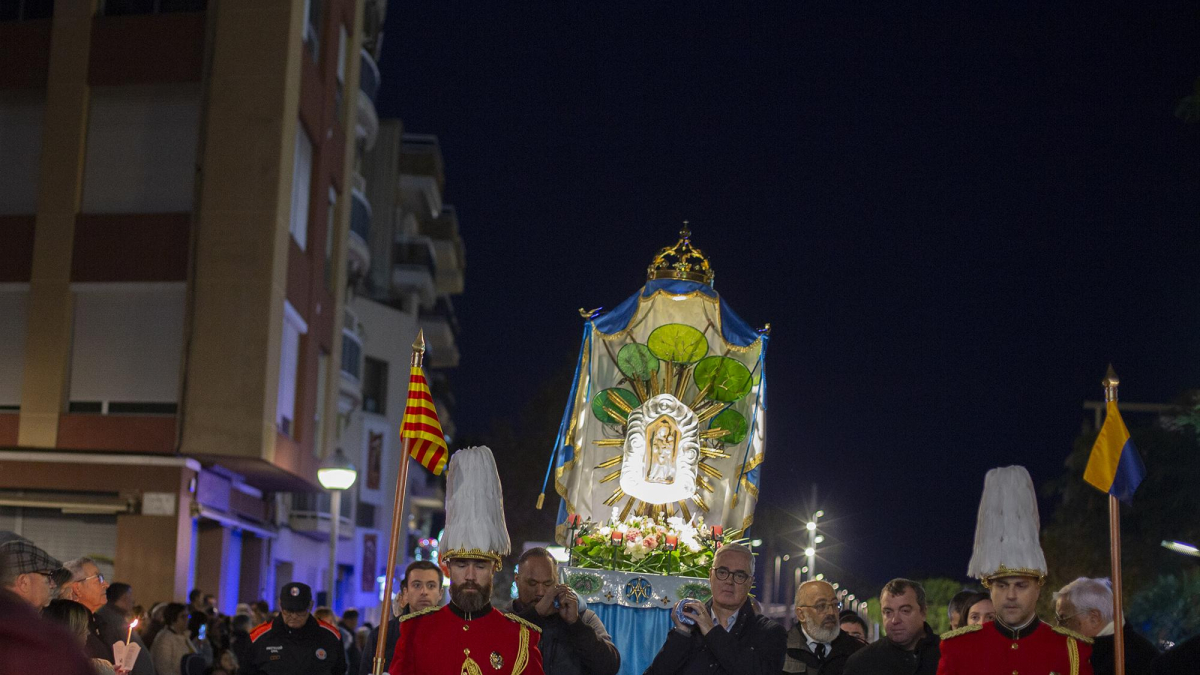 Imagen de la recepción a la Virgen de la Pineda.