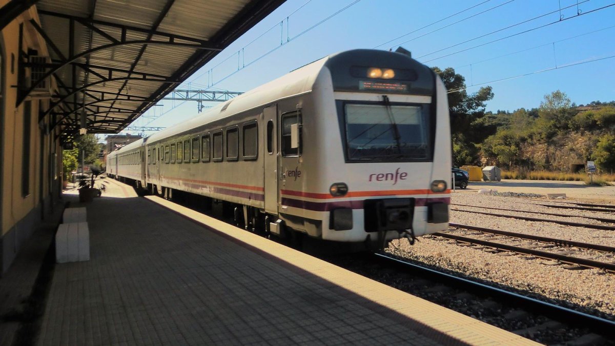 Imatge d'arxiu d'un tren de Rodalies a Valls.