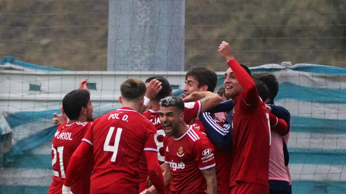 Los jugadores del Nàstic celebrando un gol.