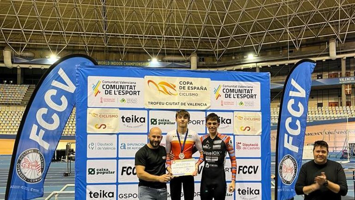 Alan Arilla en el podio.