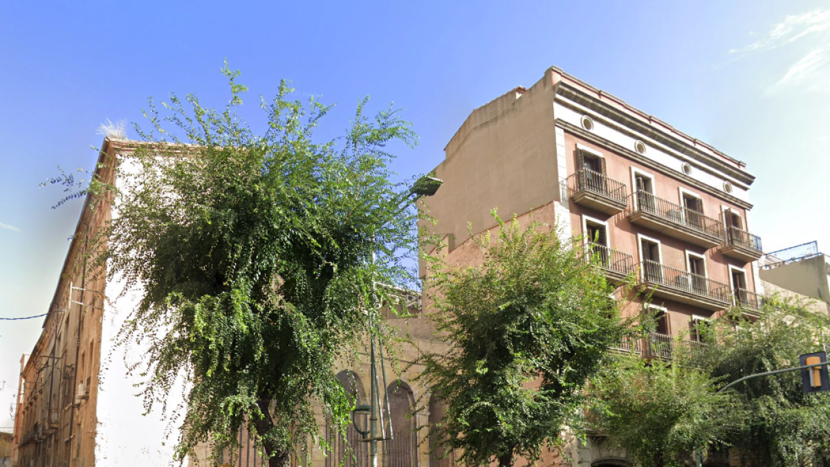 L’edifici annex es construiria a un solar de la Rambla Vella.