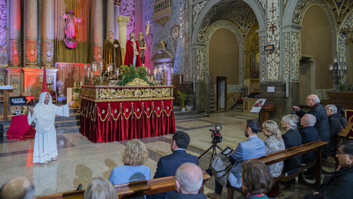 Presentación del 31.º opúsculo de la Hermandad Sant Ecce Homo, ayer por la tarde en la iglesia de Sant Agustí de Tarragona.
