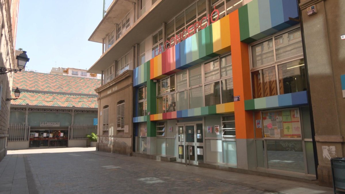 Imagen de la escuela.