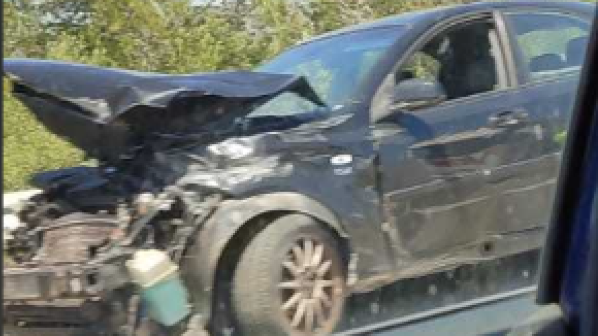 Imagen del coche accidentado.