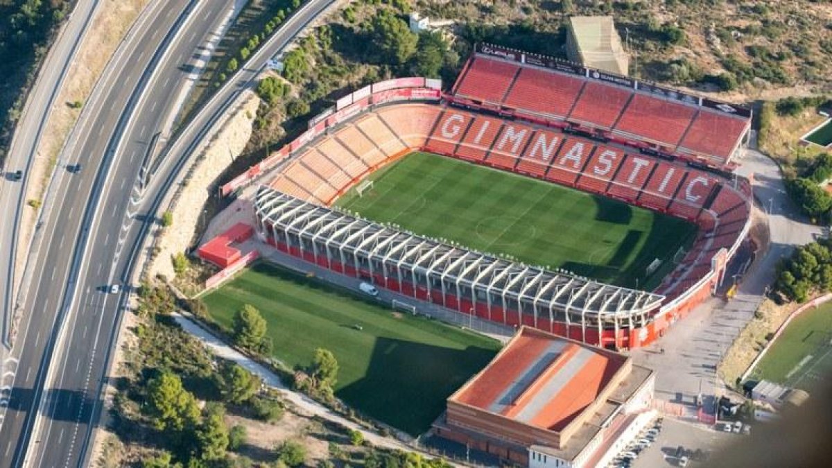 Imatge aèria del Nou Estadi Costa Daurada.