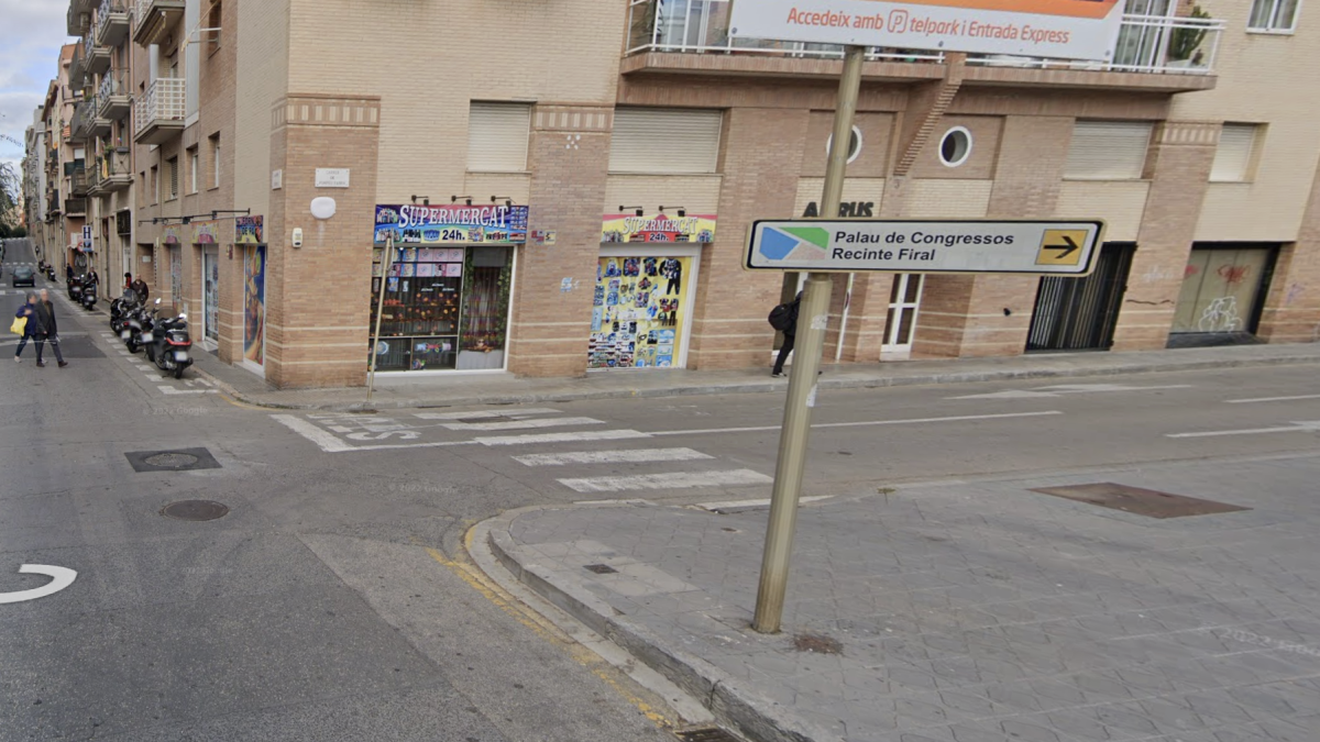 Los hechos habrían tenido lugar en un supermercado de la calle Orosi.
