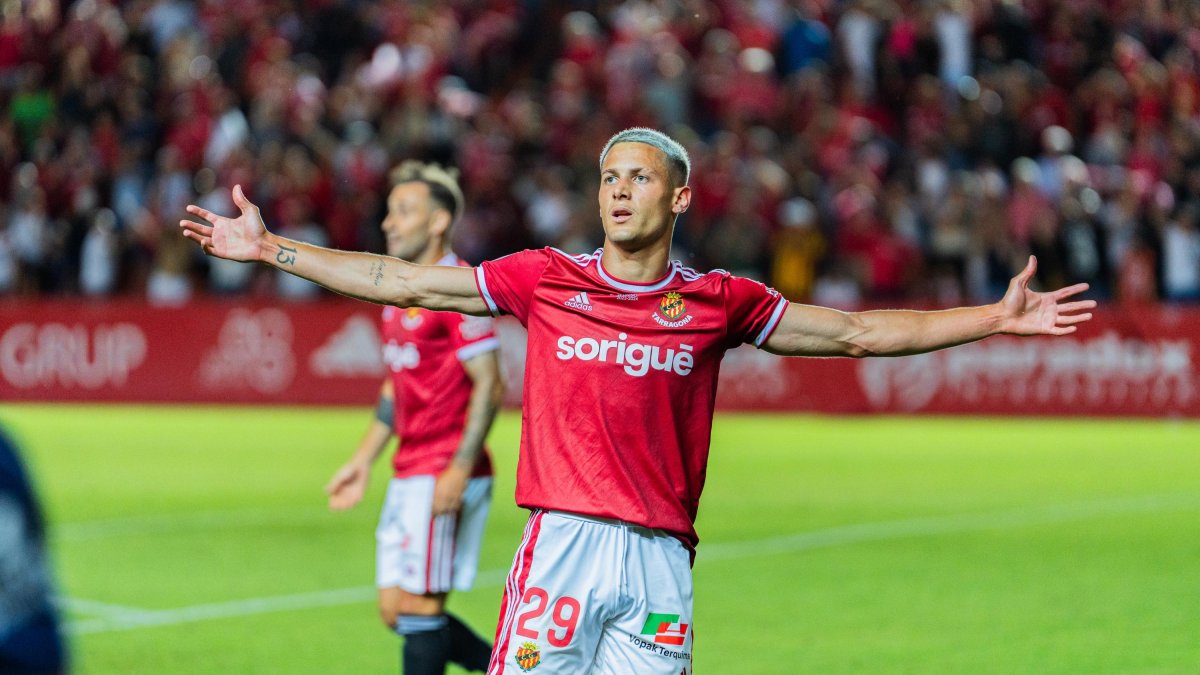 Alan Godoy celebrando su último gol con el Nàstic, contra la Málaga.