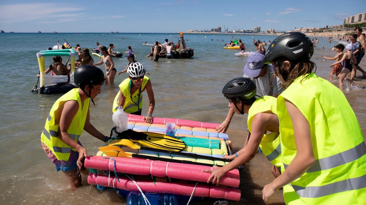 La Travessa d’Andròmines és un dels actes més estimats i divertits de la programació festiva tarragonina.