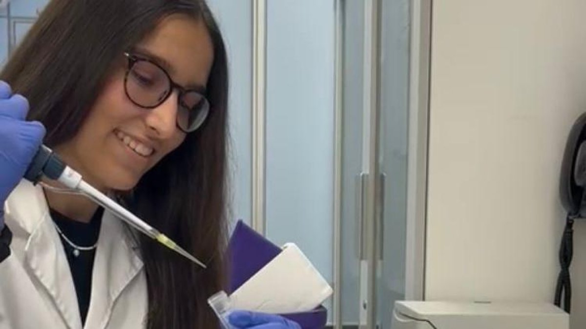 María Borràs durant la seva estada a The Baker Lab aquest estiu
