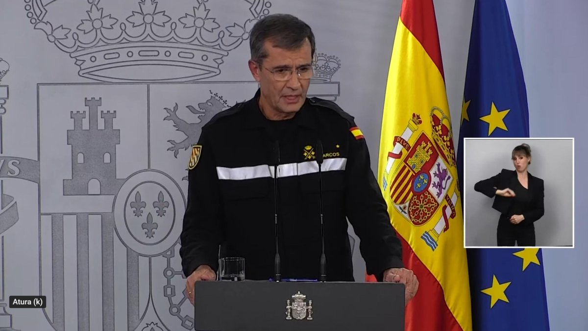 Imatge d'arxiu del comandant de la Unitat Militar d'Emergències (UME), el general Javier Marcos, en roda de premsa a la Moncloa