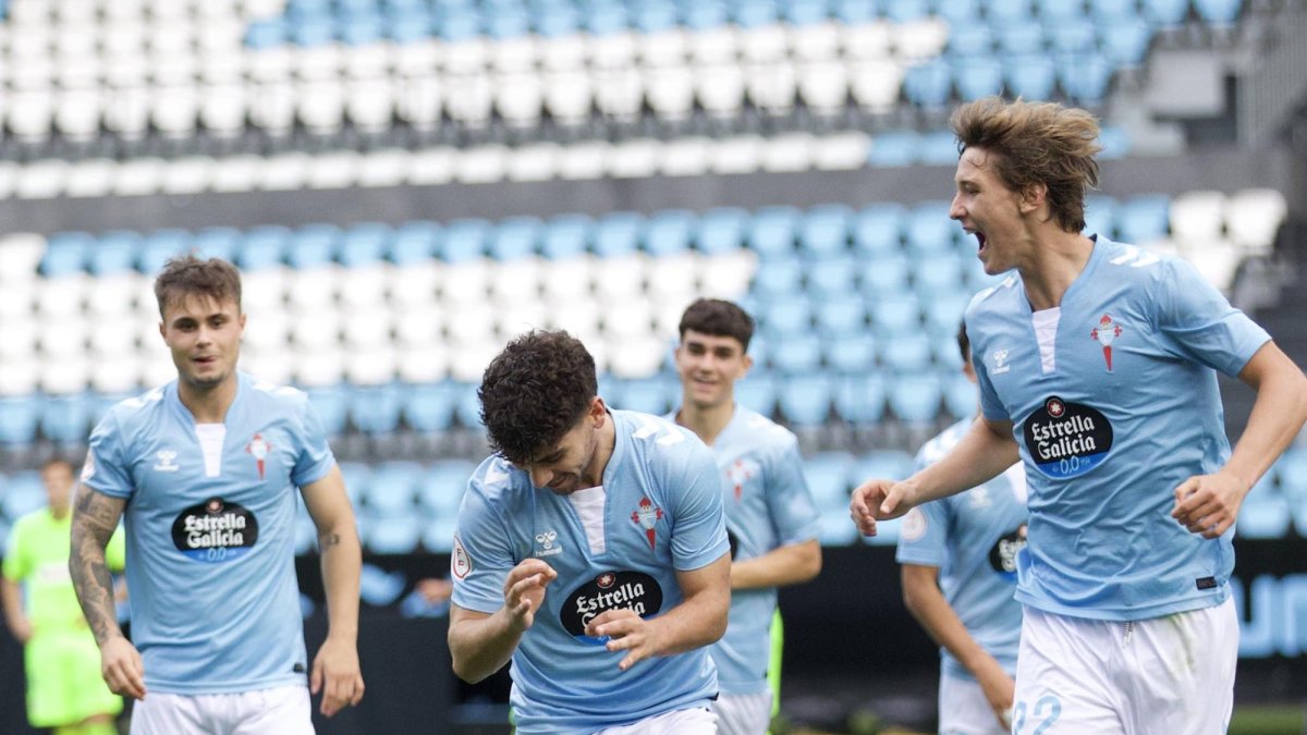 El carriler del Celta Fortuna, Tincho, celebrant un dels seus gols aquesta temporada.