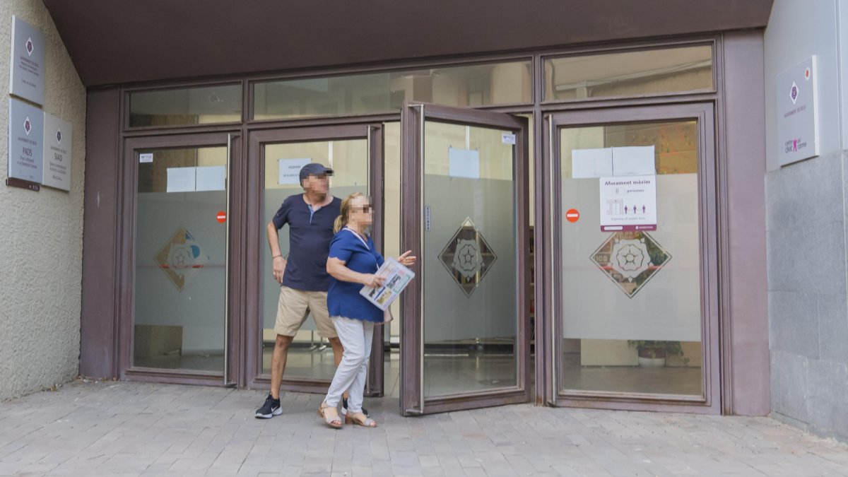 Les reunions acostumen a tenir lloc al Centre Cívic del Carme.