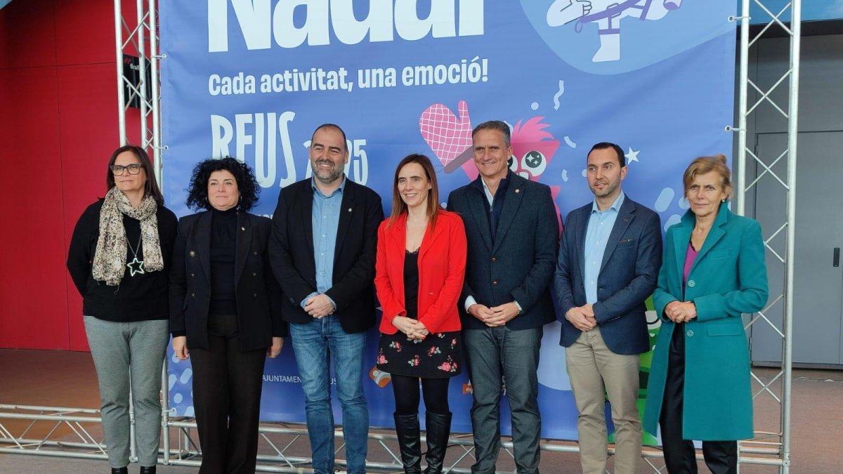 Fotografia de la visita institucional al Parc de Nadal de Reus que està gairebé a punt per obrir portes el 27 de desembre.