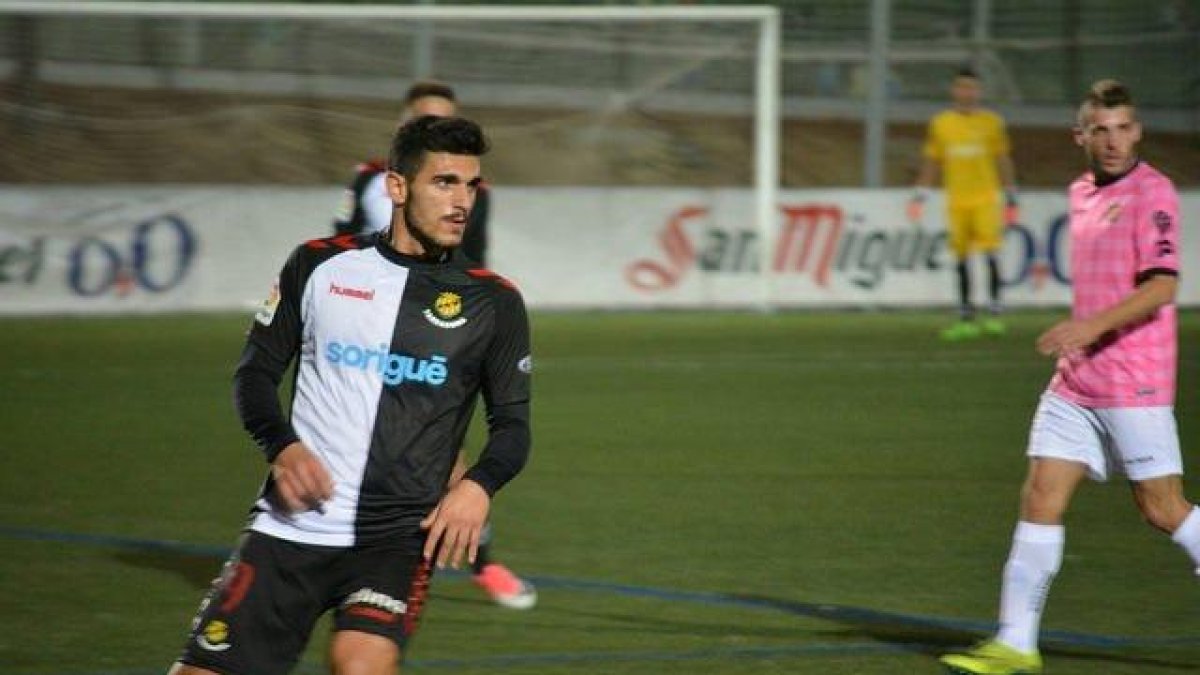 Imatge de Sandro Toscano en un partit en la seva etapa amb el Nàstic.