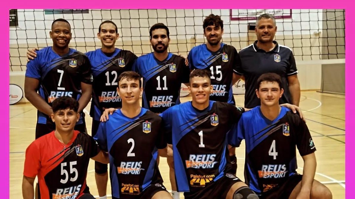 La plantilla del sénior masculino del CV Reus.
