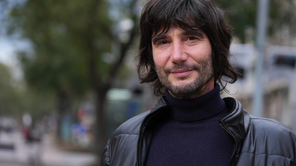 El cantante y compositor Joan Masdéu.