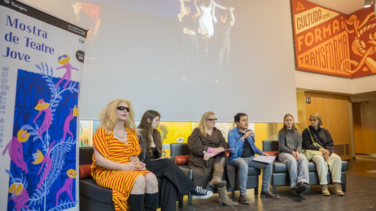 Imagen del acto de presentación de la programación de la 32.ª Muestra de Teatro Joven de Tarragona.
