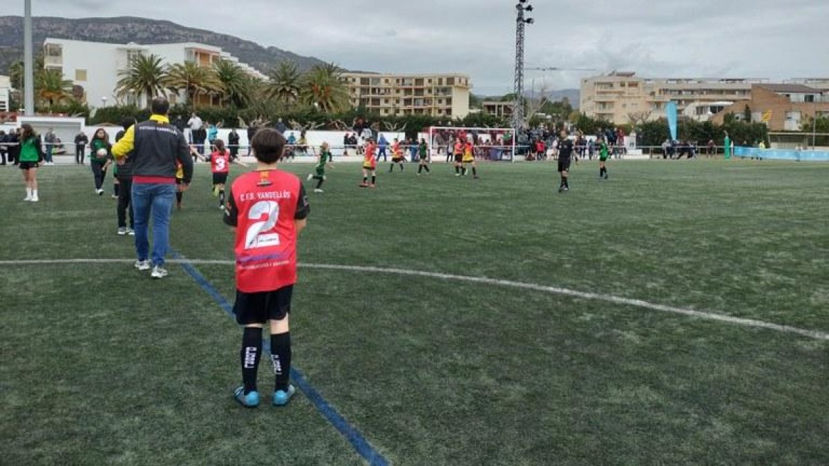 Imagen del torneo LSA CUP disputado el año pasado al campo de fútbol del Arenal.