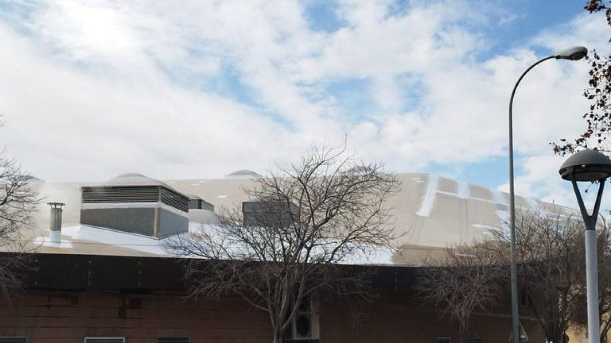 Imatge de la coberta del Palau d’Esports després de la reforma del darrer any.