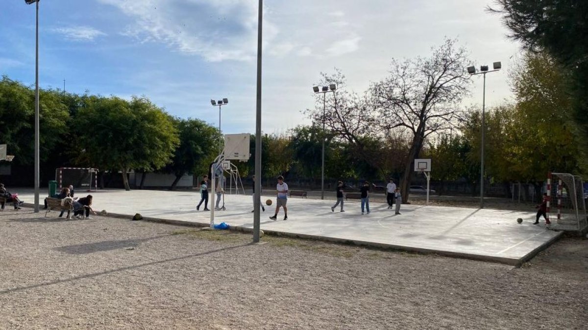 Les entitats podran fer activitats educatives, cíviques culturals, artístiques o esportives, entre altres.