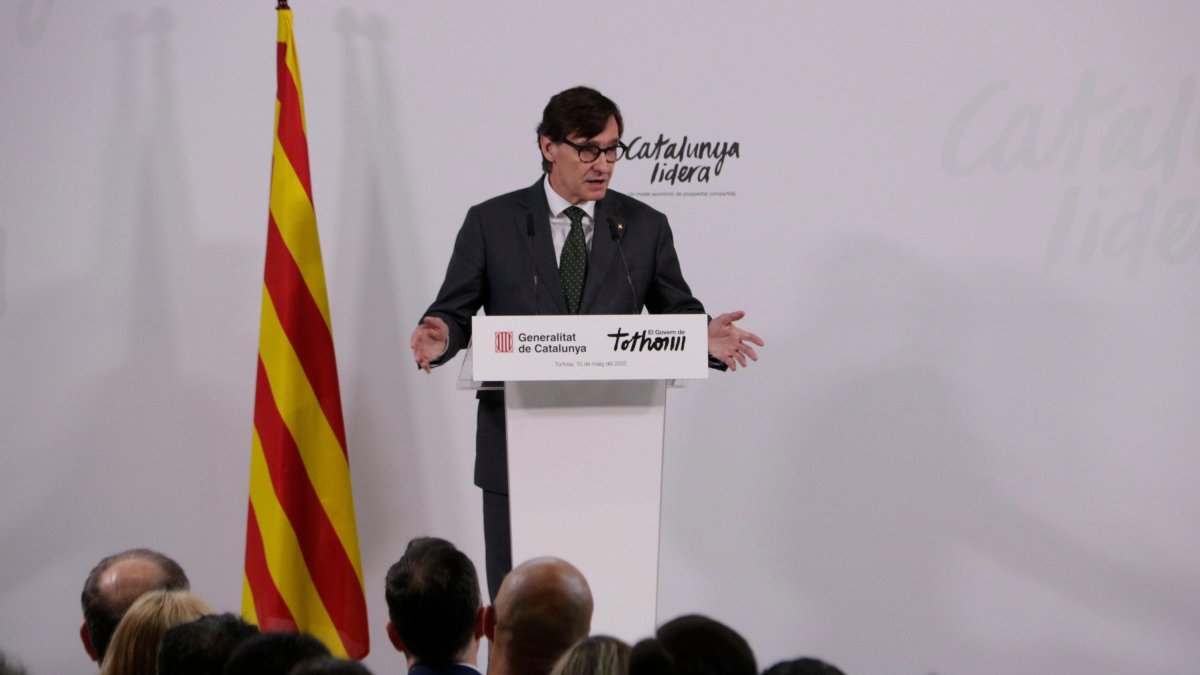 El presidente Isla, durante su intervención presentando el plan 'Cataluña lidera' en Tortosa