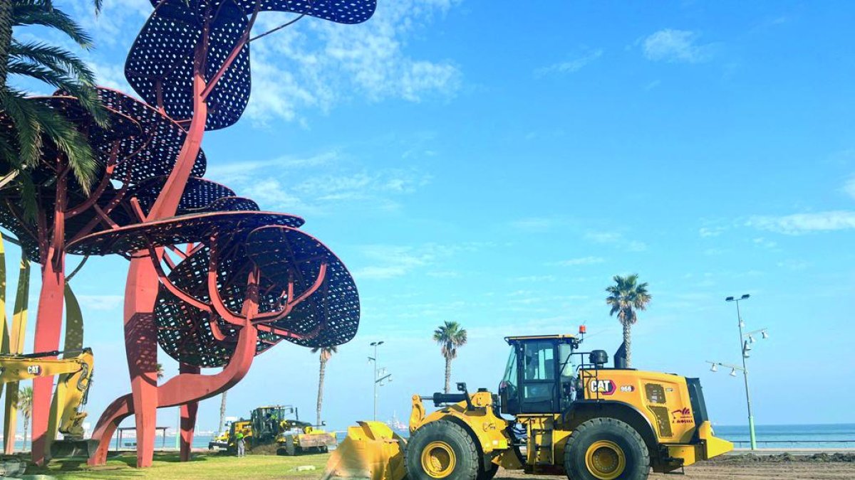 Obras de reforma del paseo marítimo del Pinar.