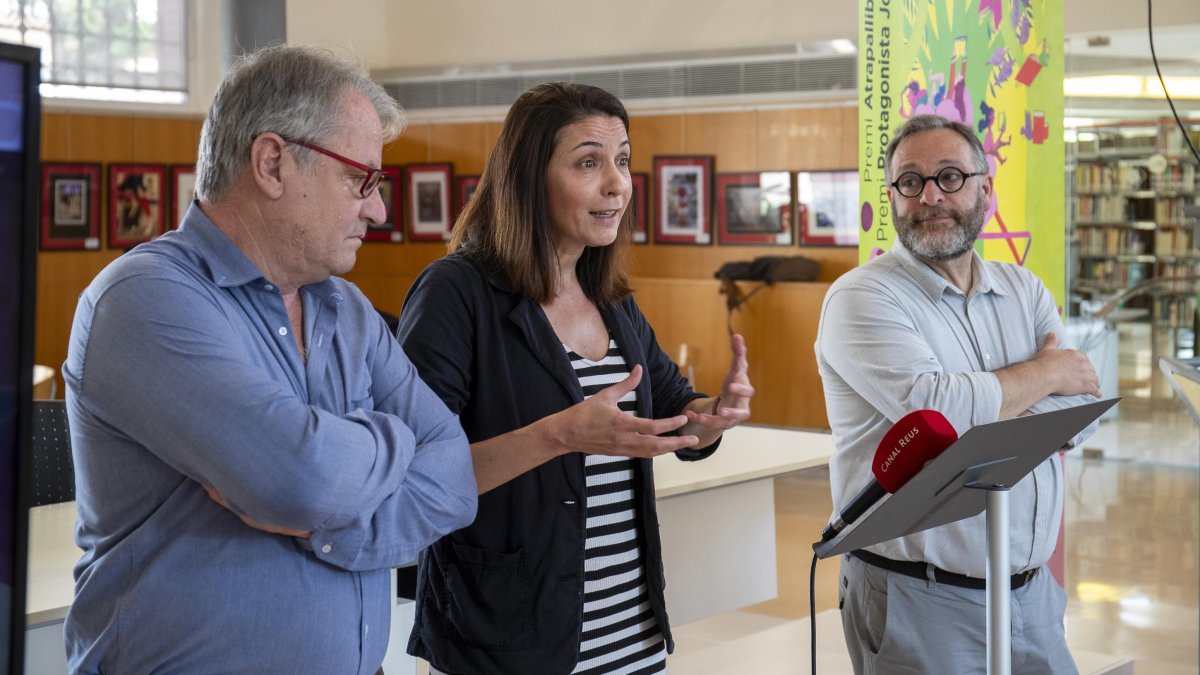 Fotografia de l’acte de presentació dels Premis Atrapallibres i Protagonista Jove.