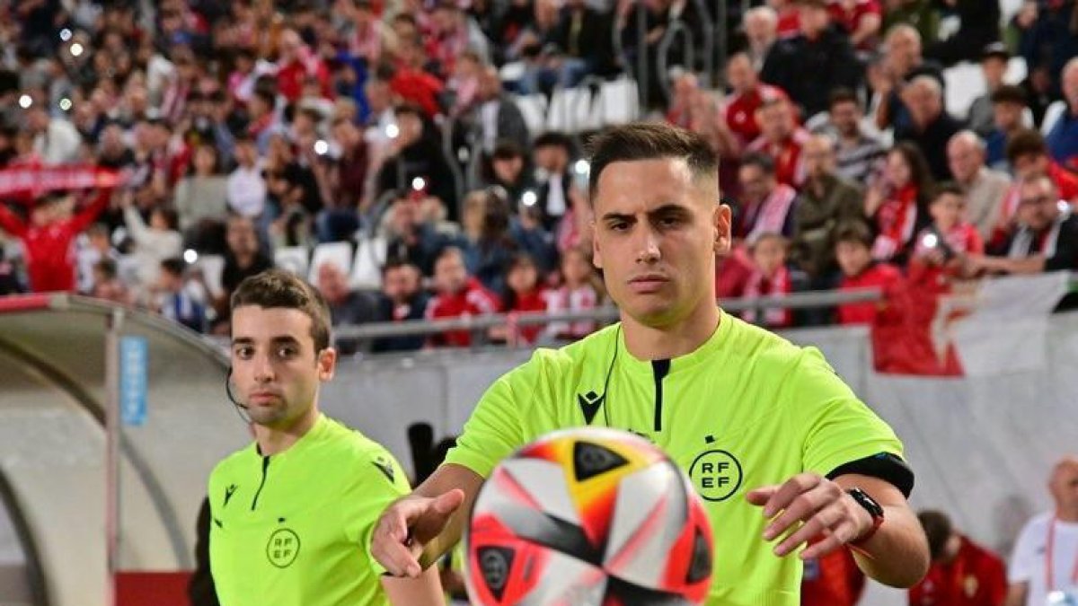Gonzalo Romero Freixas antes del Murcia-Ceuta.
