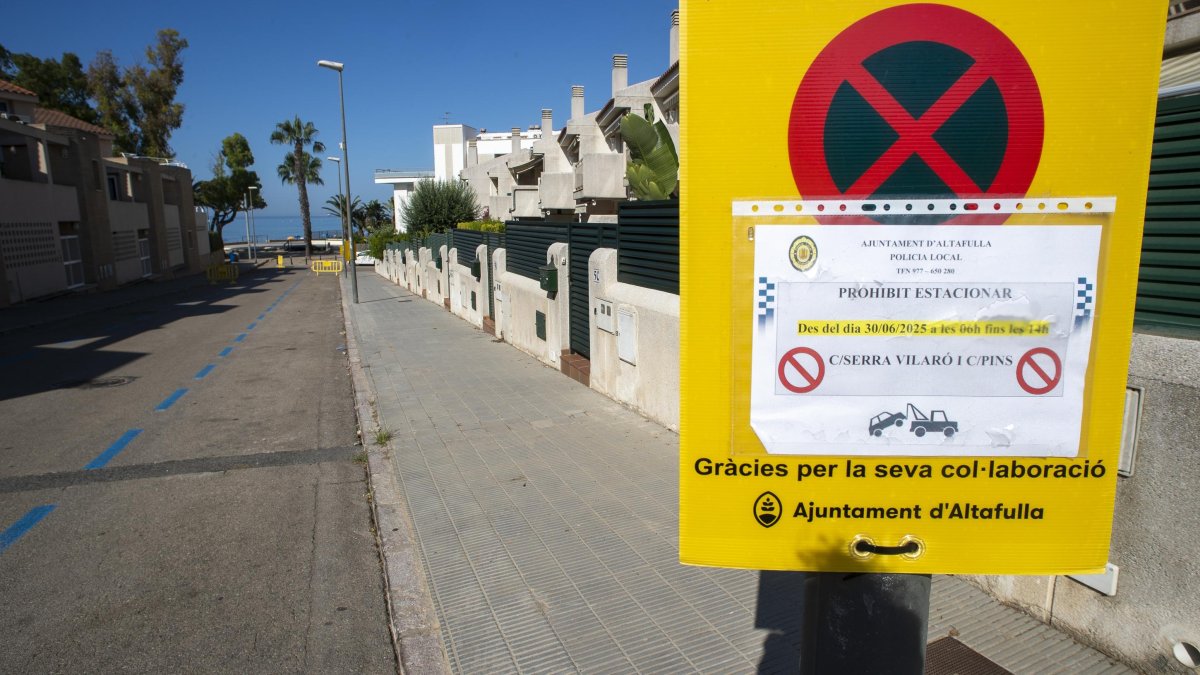 Una de las calles donde se implementará la nueva zona azul de Altafulla.