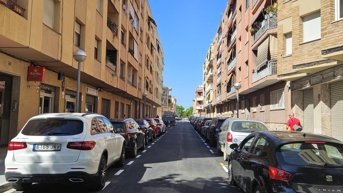 Imatge de l'avinguda Montserrat de Vila-seca reformada.