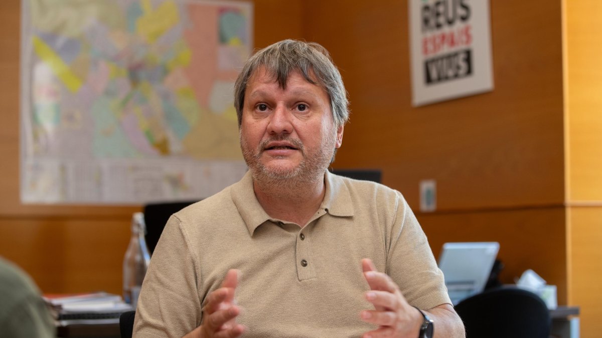 Fotografía del concejal de Empresa, Formación y Ocupación, Òscar Subirats.