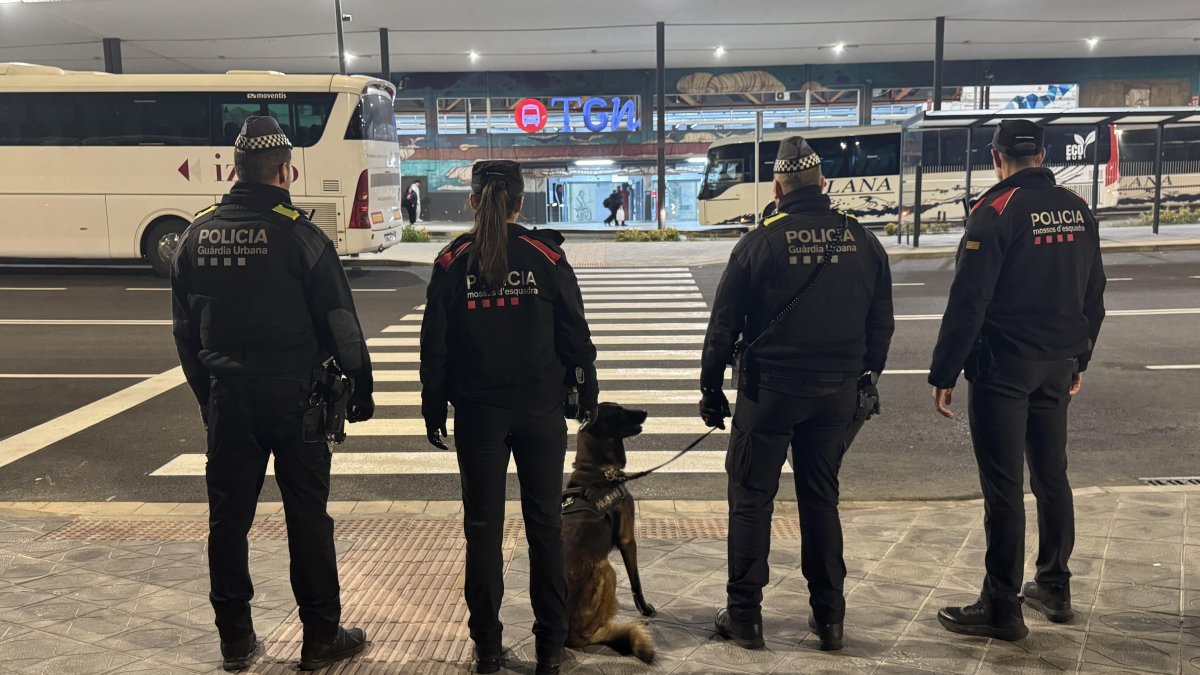 Imagen de archivo de un dispositivo policial en Tarragona, a la estación de autobuses